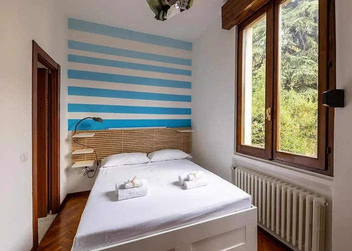 Bohemien Lägenhet Parma